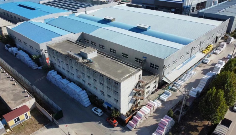 Linyi Jincang ప్లాస్టిక్ ప్రొడక్ట్స్ Co., Ltd. వసంతోత్సవం తర్వాత కార్యకలాపాలను పునఃప్రారంభిస్తుంది.